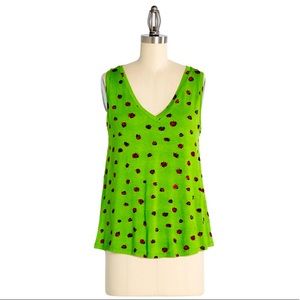 🌻🌻 ModCloth Ladybug Swarm Lime Top 🌻🌻